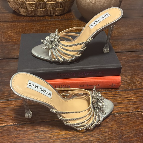 Steve Madden Women's Pamola Heeled Sandal - Picture 11 of 15